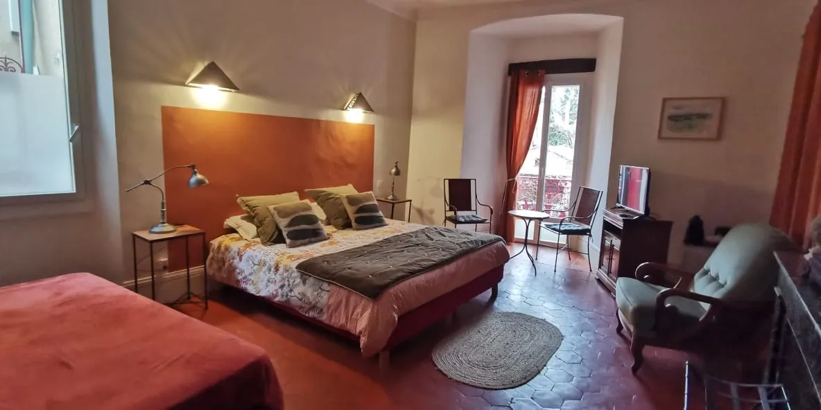 CARDABELA, la spacieuse (32m²)