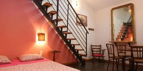 Suite familiale rose en duplex