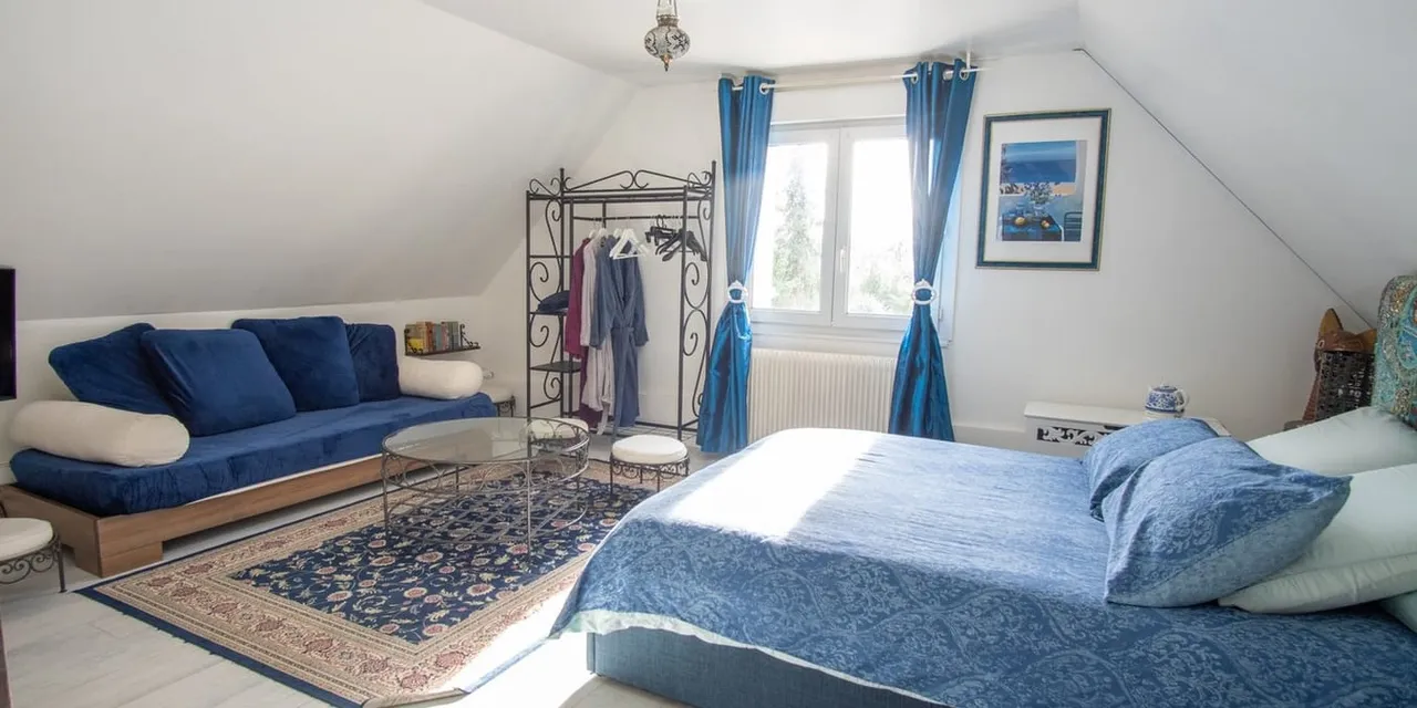 Chambre orientale sous ciel étoilé