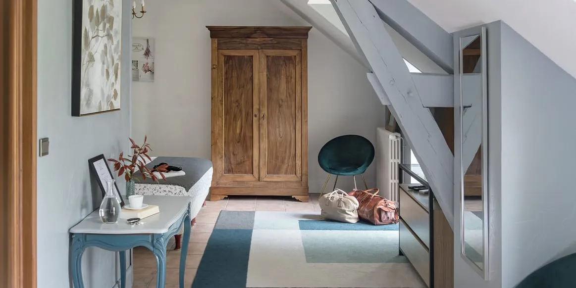 N°4 Louise De La Vallière 