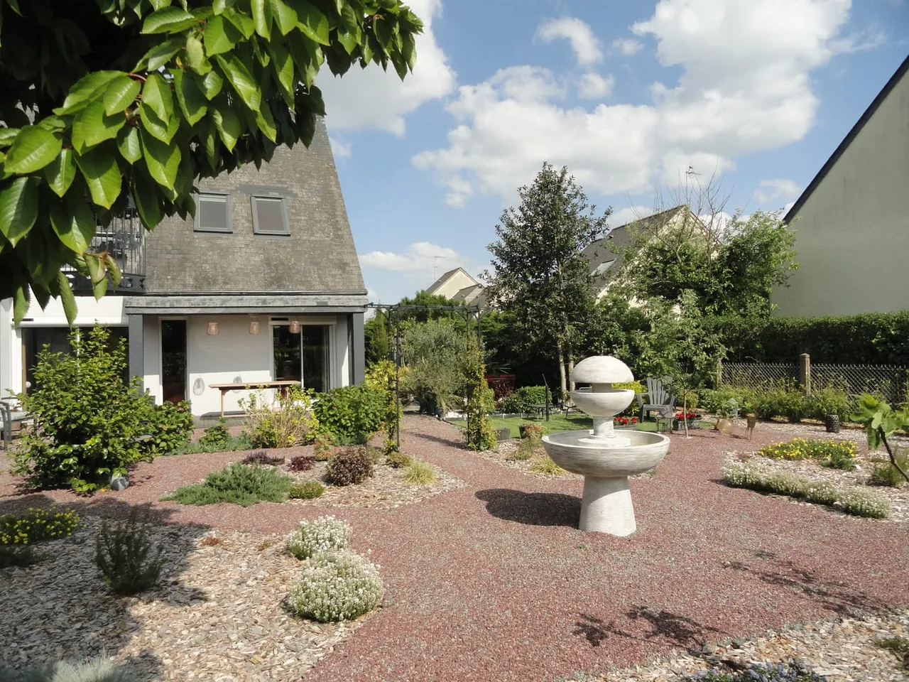LASSAY'Rénité