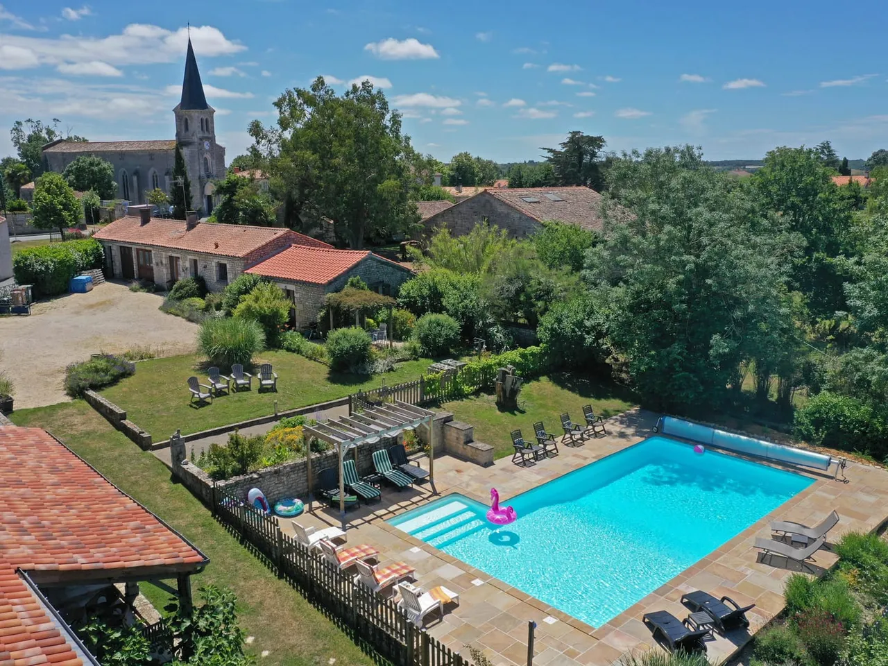 L'Ecurie Holiday Cottage, Lairoux, sud Vendée