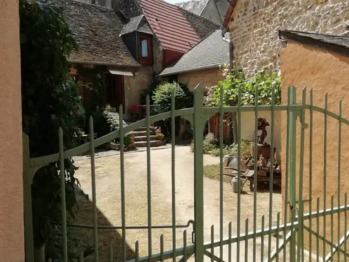 L' ATELIER